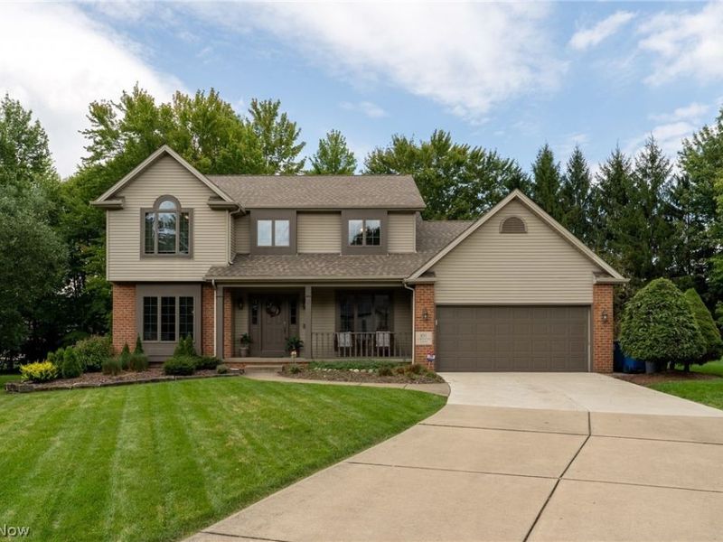 107 Amberwood Court, Boardman, OH 44512 Photo 4