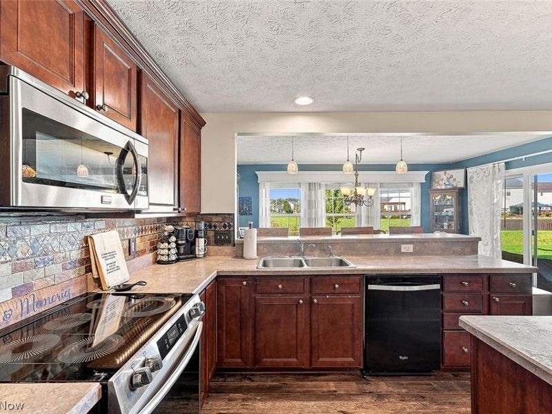 9110 Morgan Circle, North Ridgeville, OH 44039 Photo 10