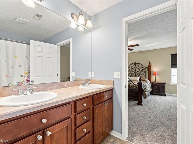 9110 Morgan Circle, North Ridgeville, OH 44039 Photo 24