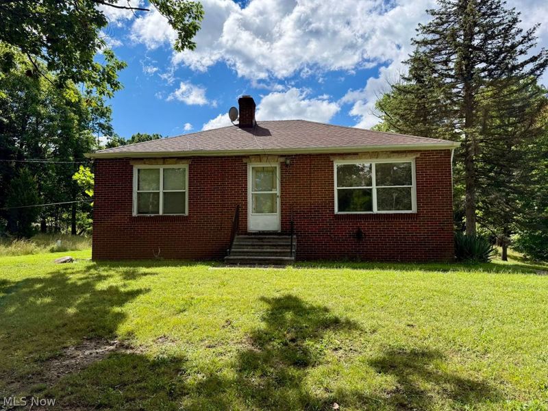 6311 W Pleasant Valley Road, Parma, OH 44129 Photo 1