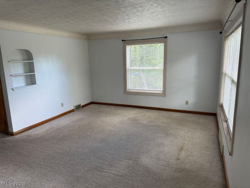 6311 W Pleasant Valley Road, Parma, OH 44129 Photo 6