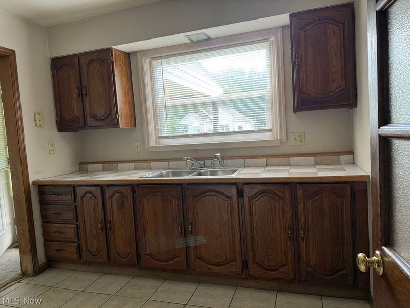 6311 W Pleasant Valley Road, Parma, OH 44129 Photo 8