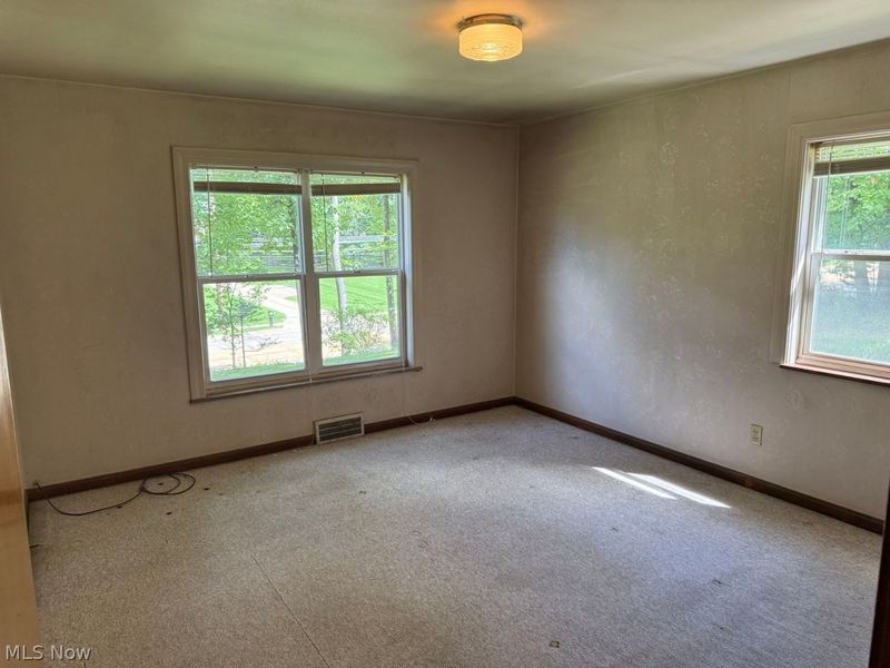 6311 W Pleasant Valley Road, Parma, OH 44129 Photo 9