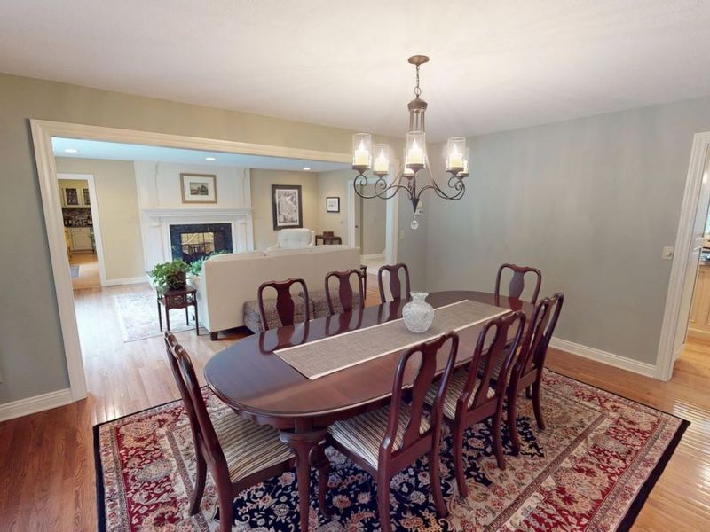 206 Brookside Boulevard, Hinckley, OH 44233 Photo 11