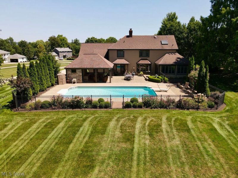 206 Brookside Boulevard, Hinckley, OH 44233 Photo 3