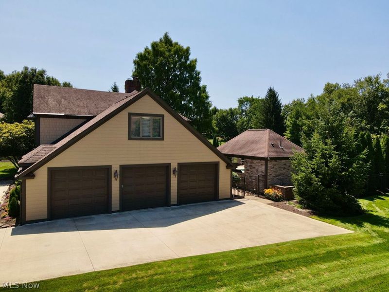 206 Brookside Boulevard, Hinckley, OH 44233 Photo 39