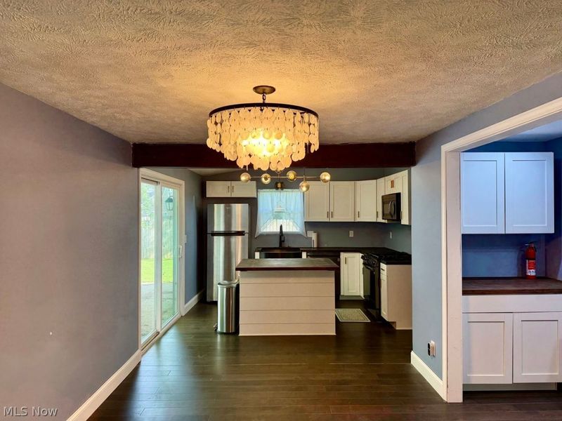 4875 Redwood Drive , Sheffield Lake, OH 44054 Photo 7