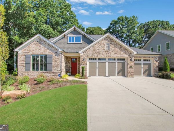 2340 Windsor Bluffs Drive, Cumming, GA 30041