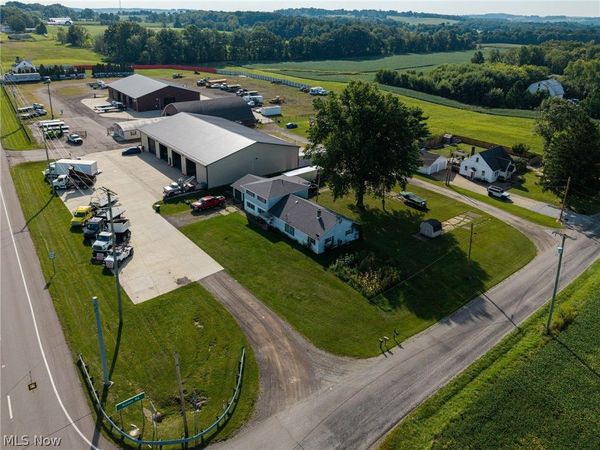 62 S Kurzen Road , Dalton, OH 44618