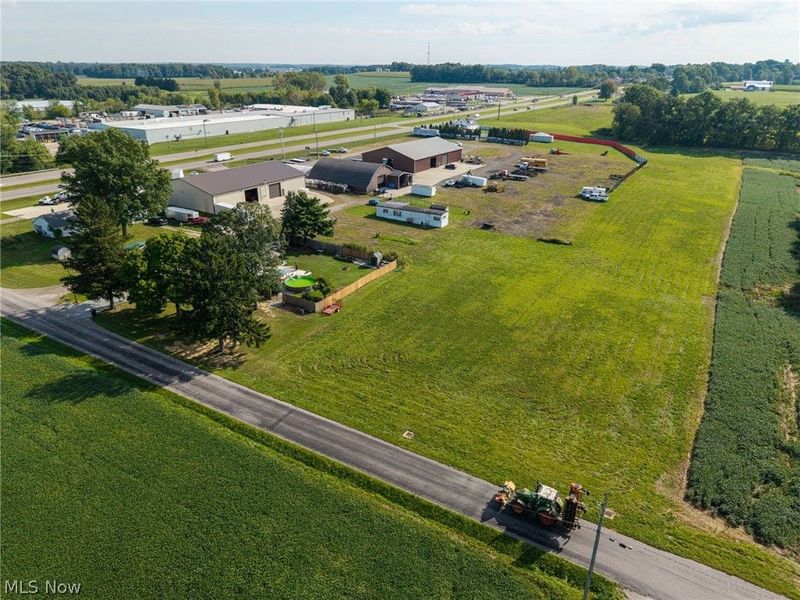 62 S Kurzen Road, Dalton, OH 44618 Photo 2