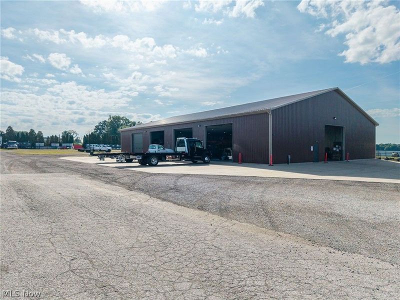 14479 Lincoln Way E, Dalton, OH 44618 Photo 14