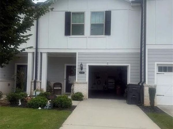 5542 Plain Field Lane, Lilburn, GA 30047