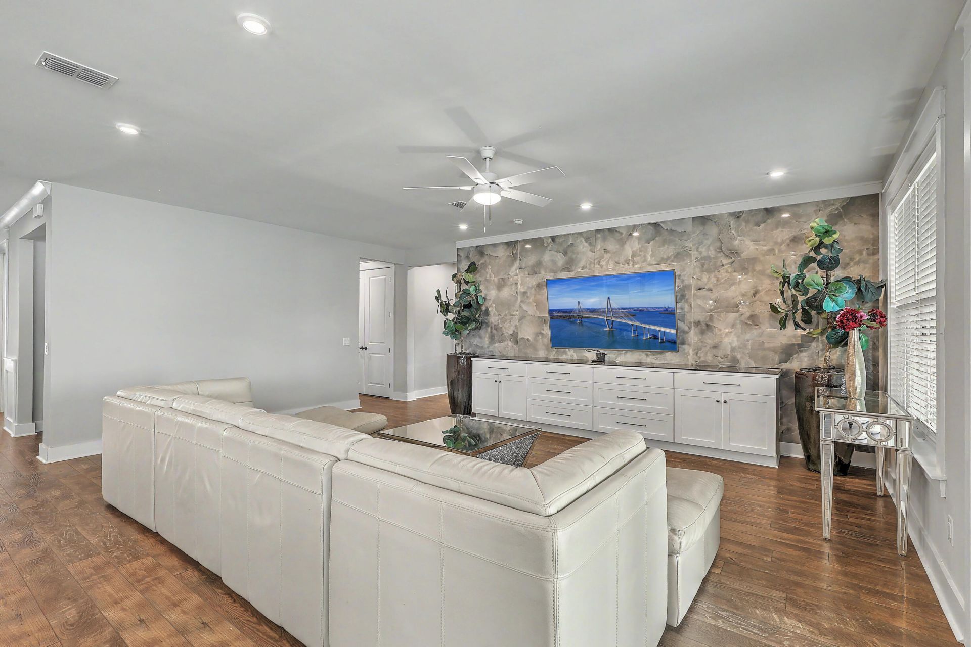 382 Tupelo Lake Drive Photo 10
