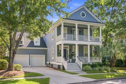 1147 Blakeway Street photo 4