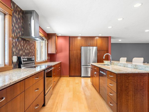 706 23rd Street SW, Austin, MN 55912