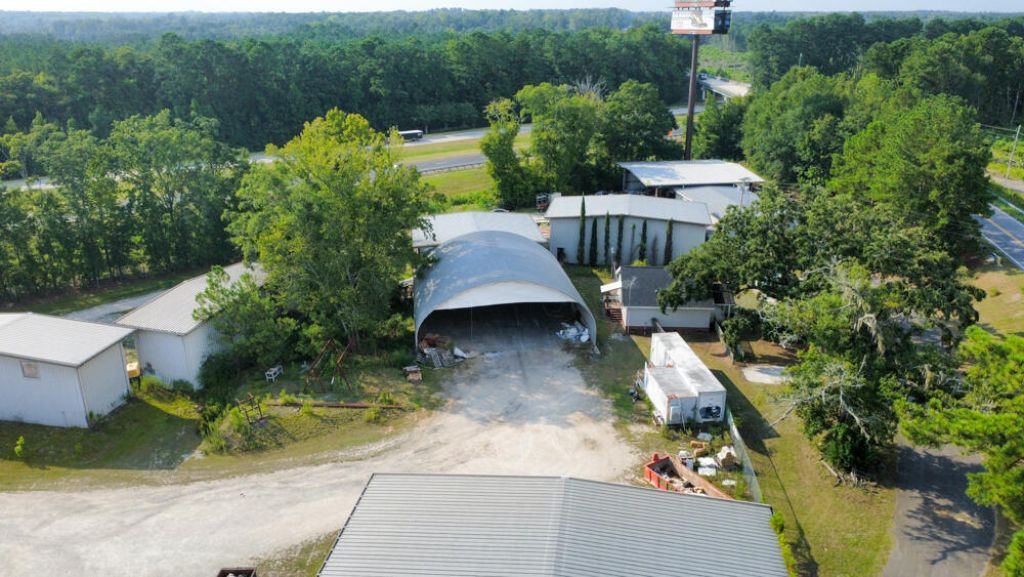 843 Mount Carmel Road Photo 12