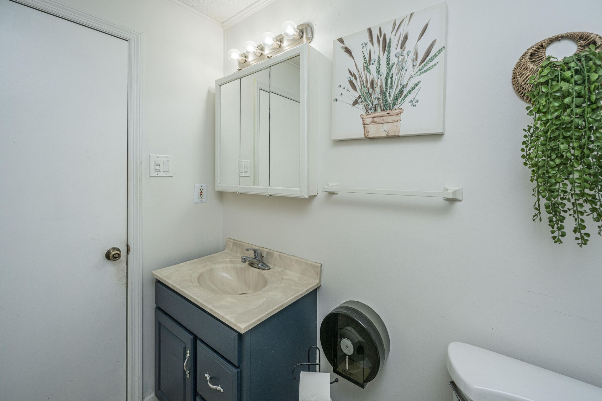 2136 Easy Street  Photo 10