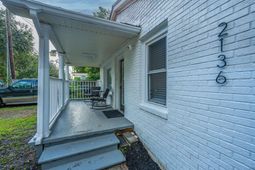 2136 Easy Street  photo 4