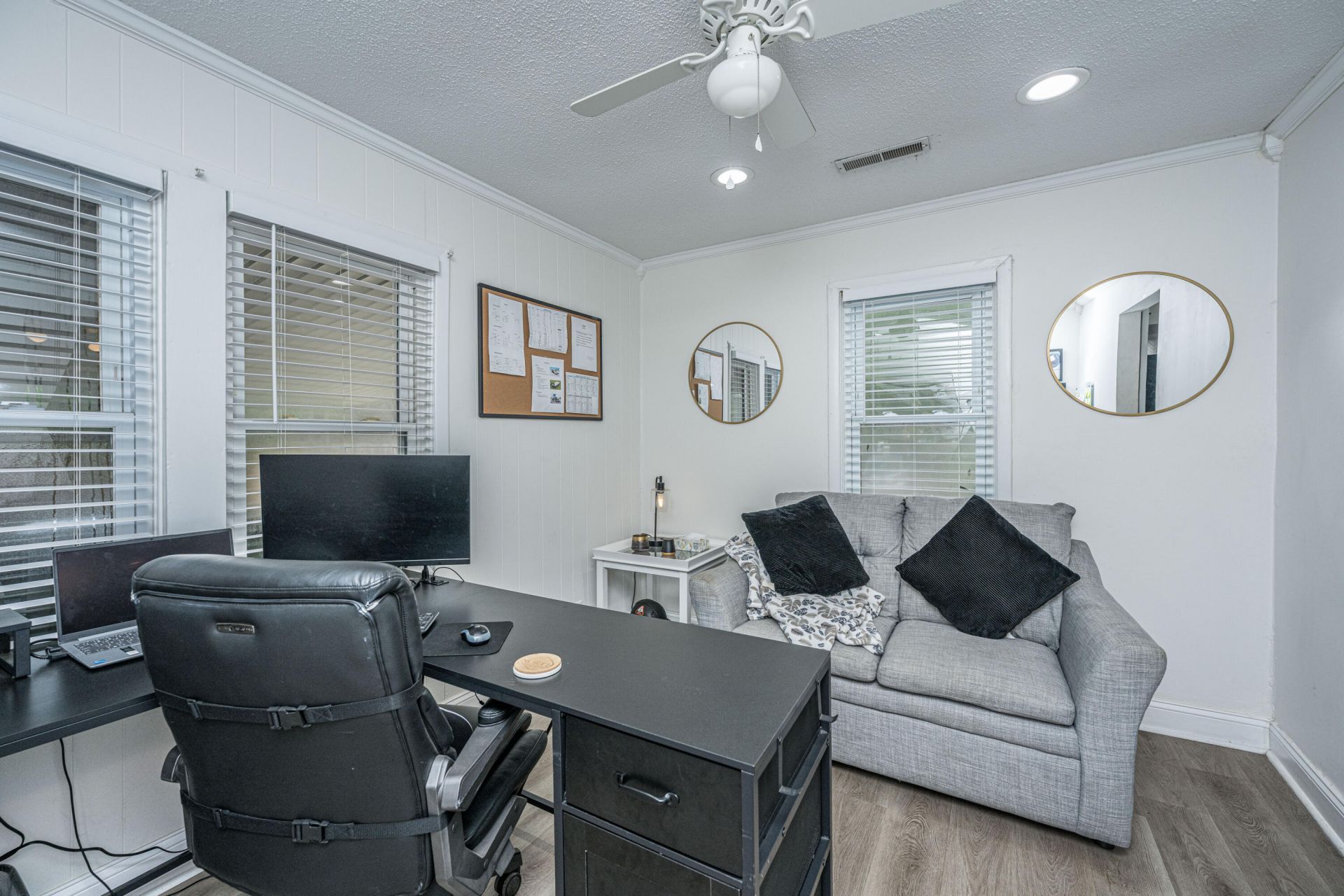 2136 Easy Street  Photo 7