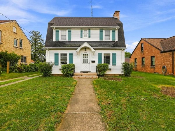 1621 S 15th STREET, Manitowoc, WI 54220