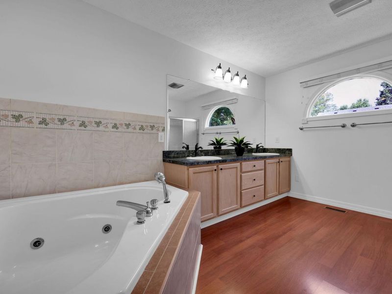 1306 Dobbins Drive, New Albany, OH 43054 Photo 29