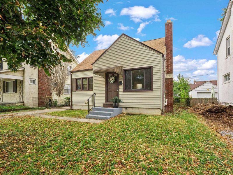 1978 Stratford Way, Columbus, OH 43219 Photo 2