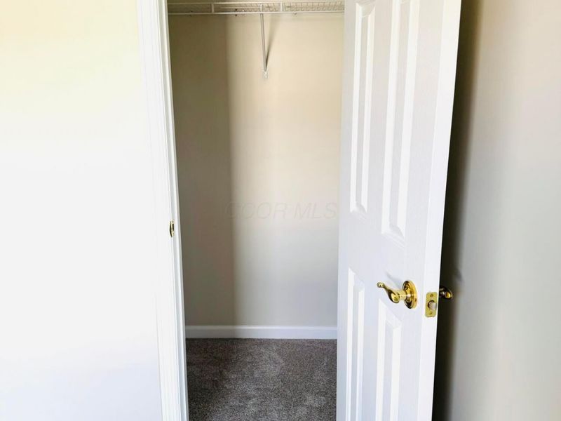 4666 Wenham Park, Unit 28, Columbus, OH 43230 Photo 27