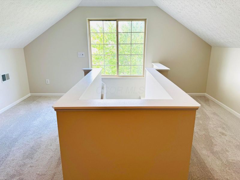 4666 Wenham Park, Unit 28, Columbus, OH 43230 Photo 33