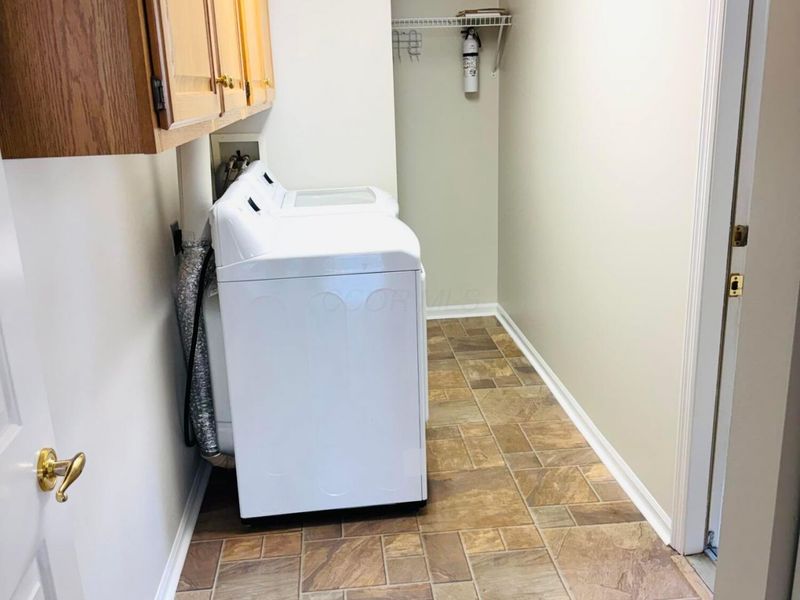 4666 Wenham Park, Unit 28, Columbus, OH 43230 Photo 37