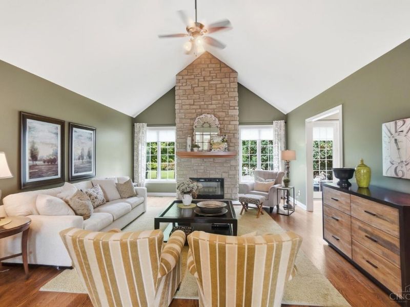 819 River Forest Drive, Hamilton Township, OH 45039 Photo 8