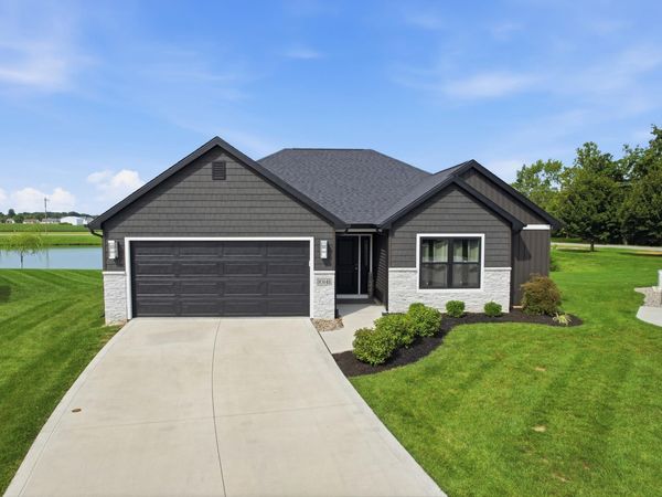 10141 Buckshire Court, New Haven, IN 46774