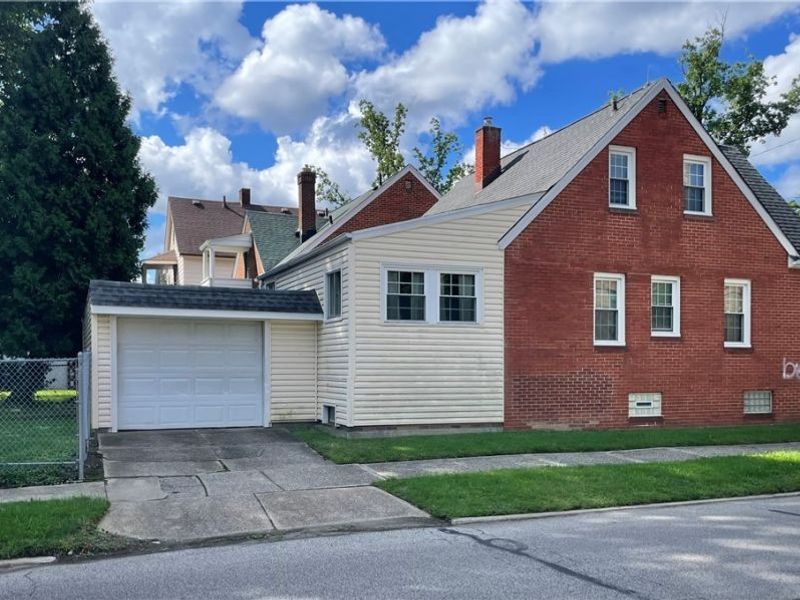 2763 E 124th Street, Cleveland, OH 44120 Photo 2