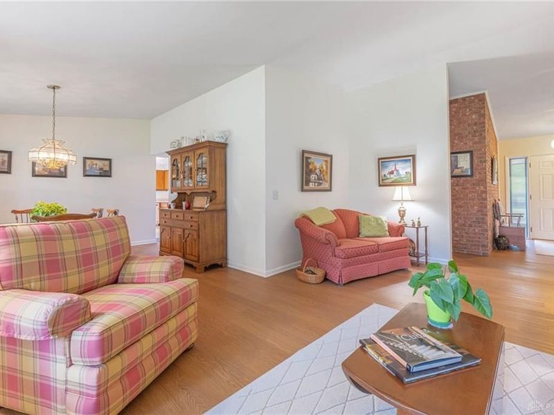 5400 Newell Drive, Kettering, OH 45440 Photo 5