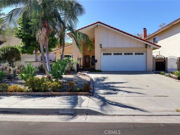 14605 Seron, Irvine, CA 92606