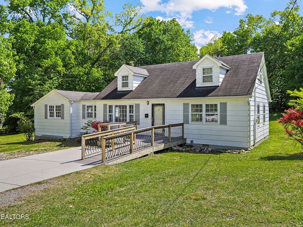 4600 Ball Camp Pike , Knoxville, TN 37921