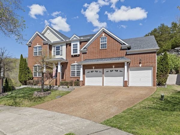 1104 Arcola Ct, Franklin, TN 37067