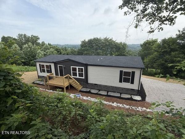 3827 Demory Rd , La Follette, TN 37766