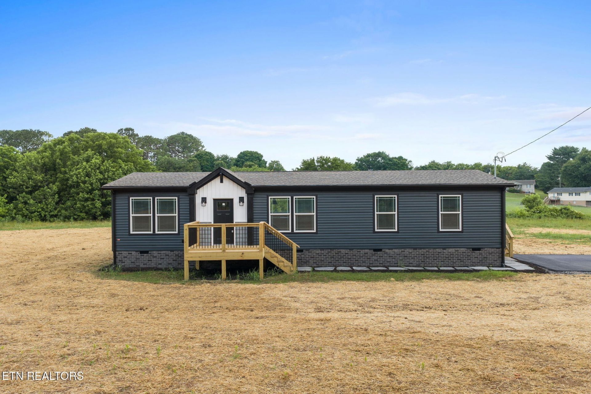 3207 Sweetwater Vonore Rd , Sweetwater, TN 37874 Main Photo
