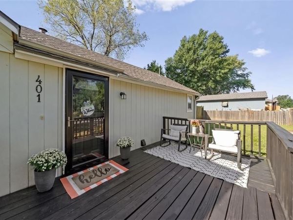 401 S Harrison Street, Spring Hill, KS 66083