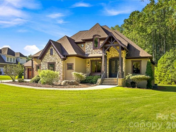 108 Washam Road , Mooresville, NC 28117