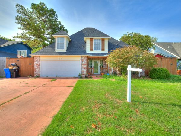 2411 W Kent Street , Broken Arrow, OK 74012