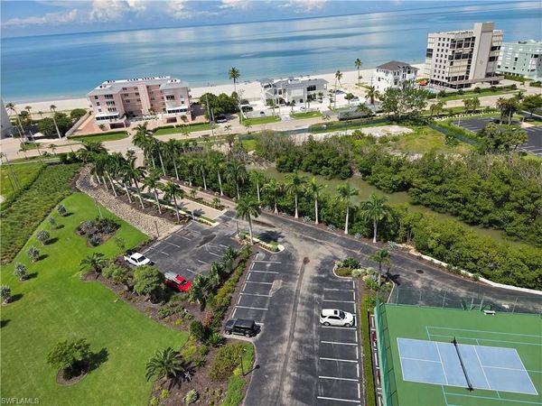 26235 Hickory BLVD, Unit 9A, BONITA SPRINGS, FL 34134