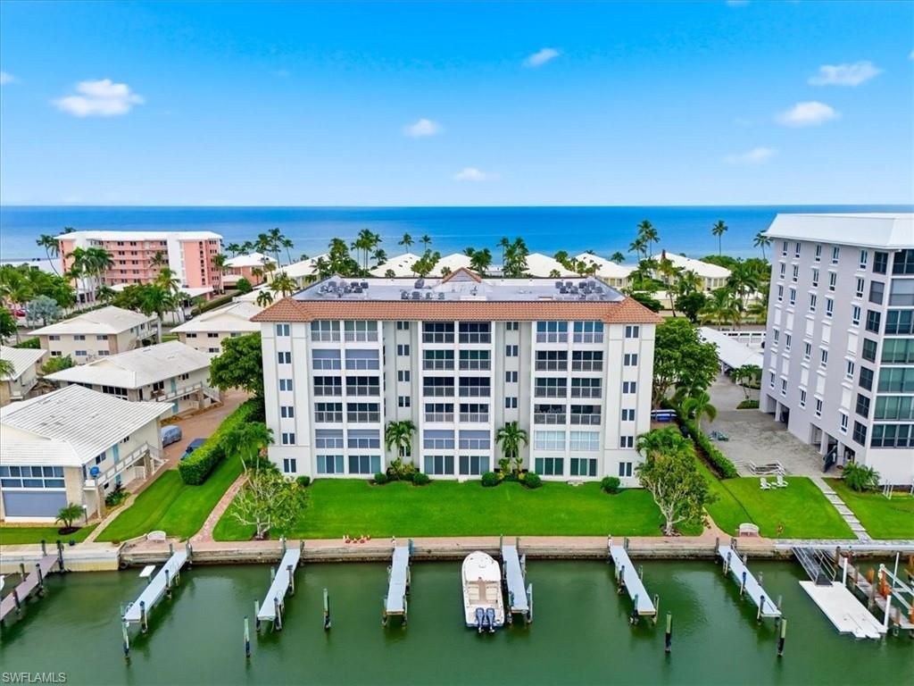 2600 Gulf Shore Blvd N, Unit 42, Naples, FL 34103 Photo