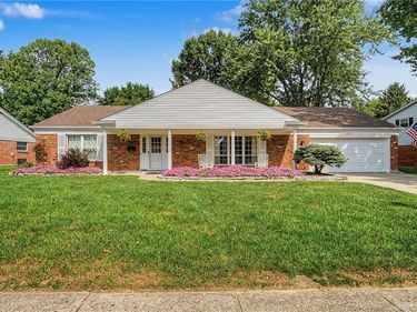 2157 Oak Tree Drive, Kettering, OH 45440