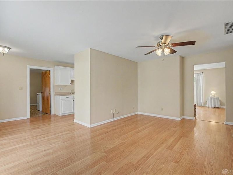 2157 Oak Tree Drive, Kettering, OH 45440 Photo 13