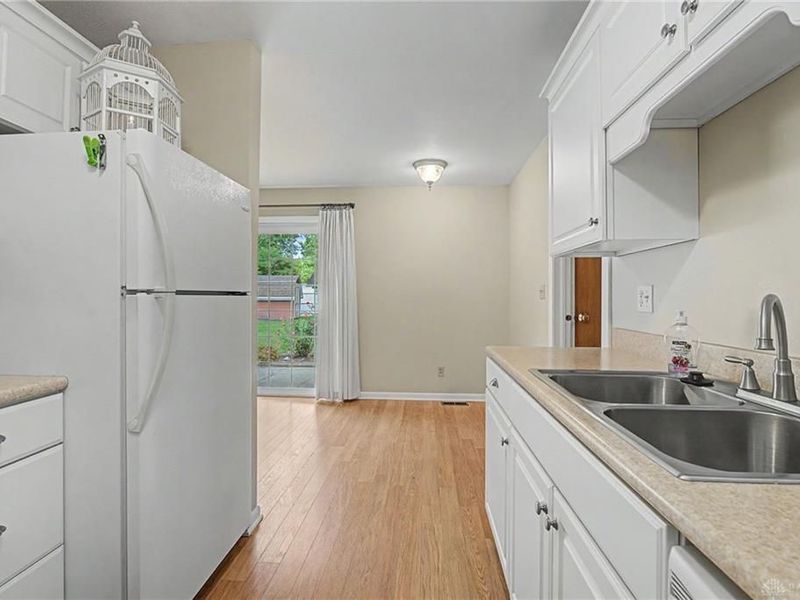 2157 Oak Tree Drive, Kettering, OH 45440 Photo 18
