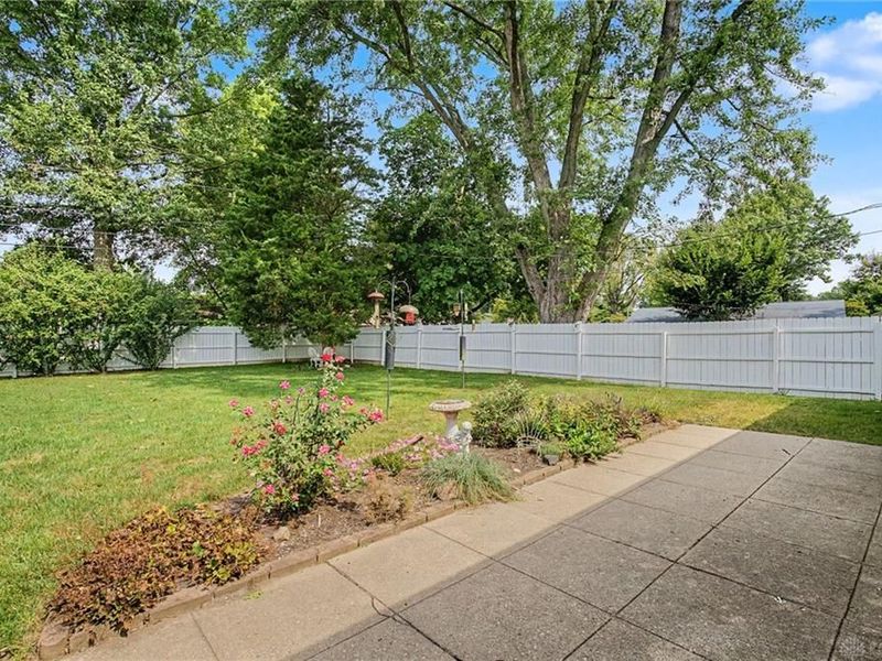 2157 Oak Tree Drive, Kettering, OH 45440 Photo 33