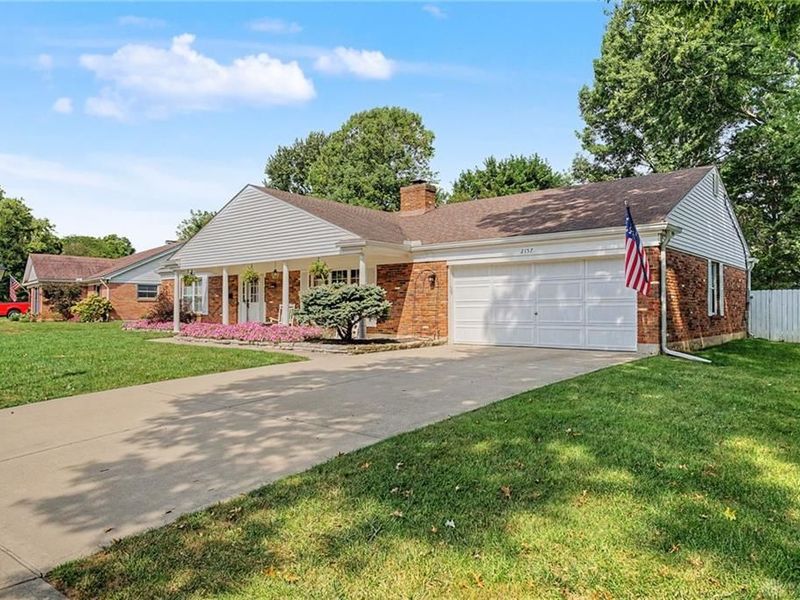 2157 Oak Tree Drive, Kettering, OH 45440 Photo 4