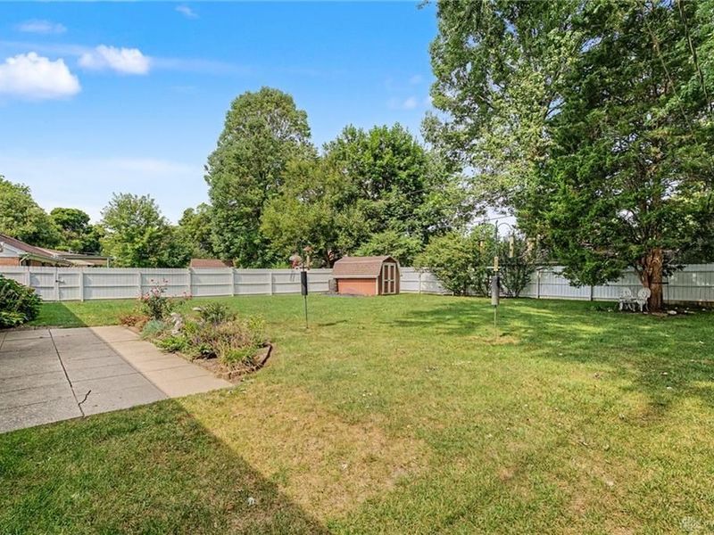 2157 Oak Tree Drive, Kettering, OH 45440 Photo 40