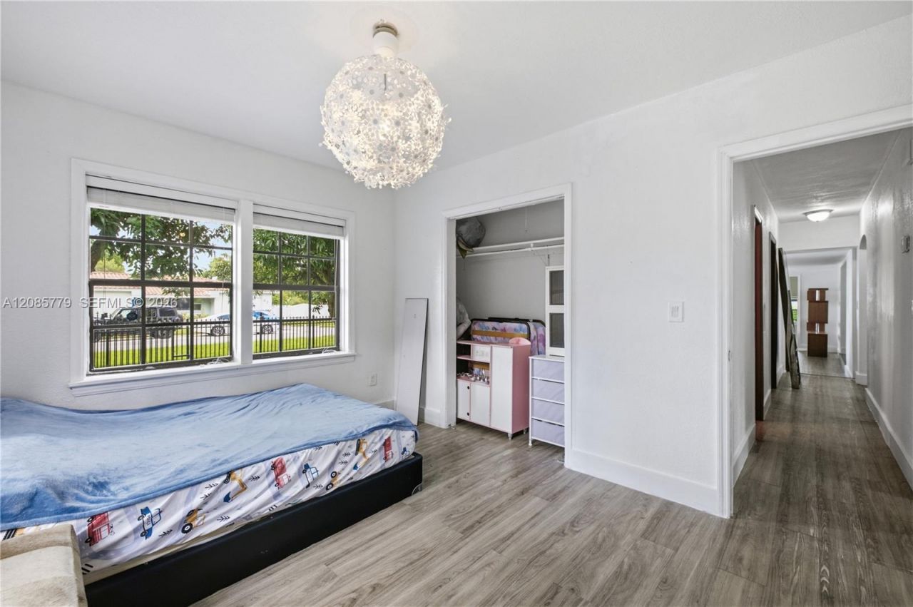 65 NW 118th St, Miami, FL 33168 Photo